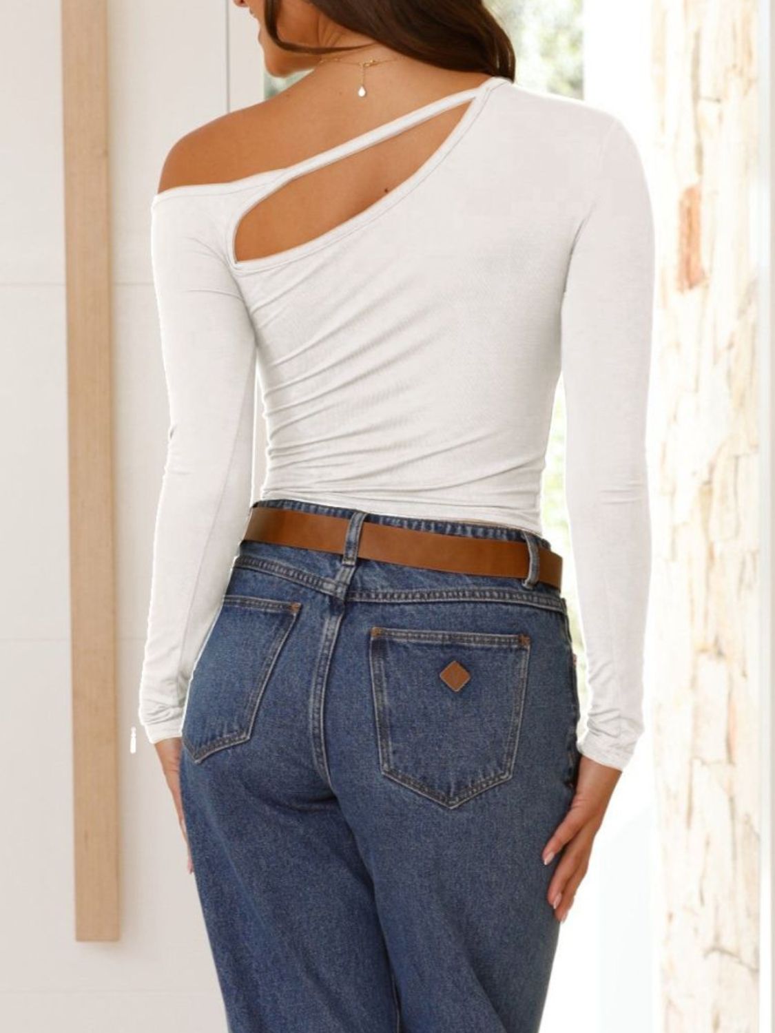 7c2f761c-266c-4bab-b6e8-e45f55f3897d-Max